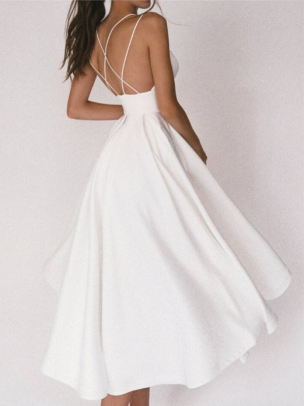 <tc>Elegantiška suknelė Alefti balta</tc>