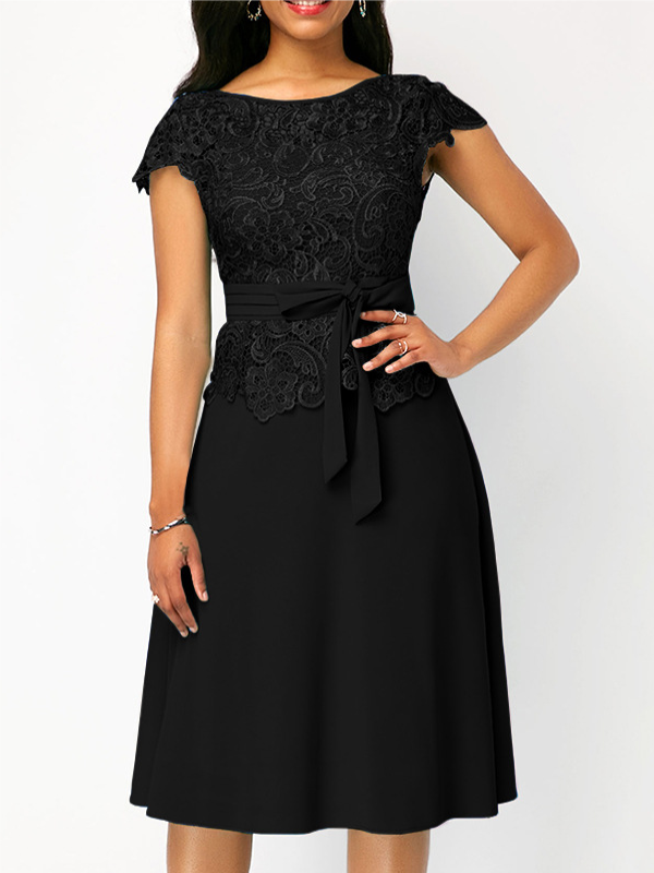 <tc>Elegantiška suknelė Umeno juoda</tc>