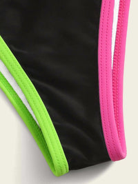 <tc>Bikinis Amira juodas</tc>